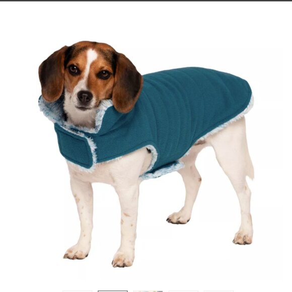 Furhaven Reversible Small Dog Coat, Washable & Insulating w/ Leash Access S - Picture 2 of 4